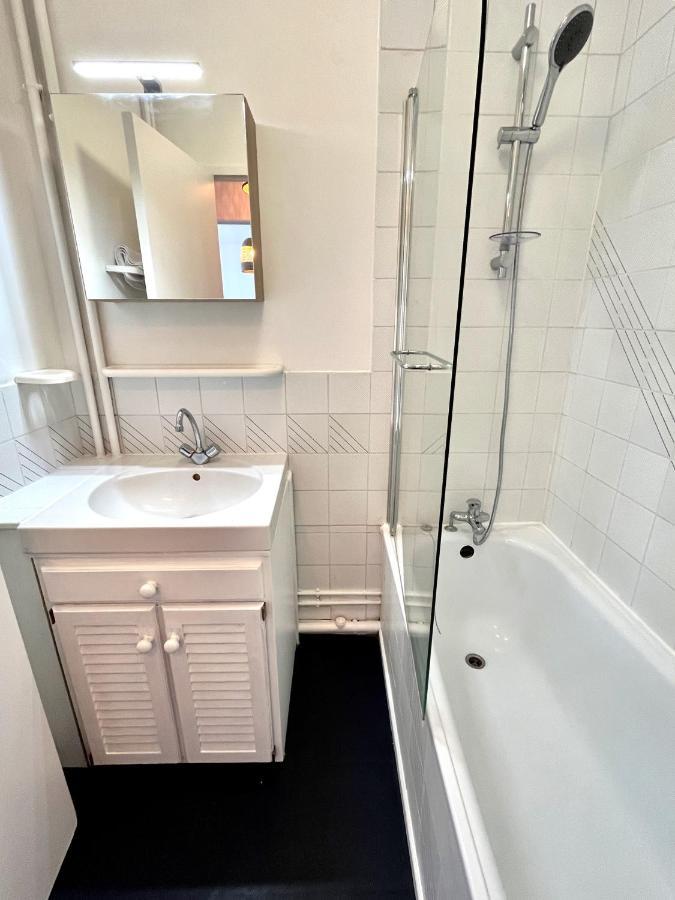 Nihal, Studio Proche Zenith Avec Parking Et Balcon ก็อง ภายนอก รูปภาพ