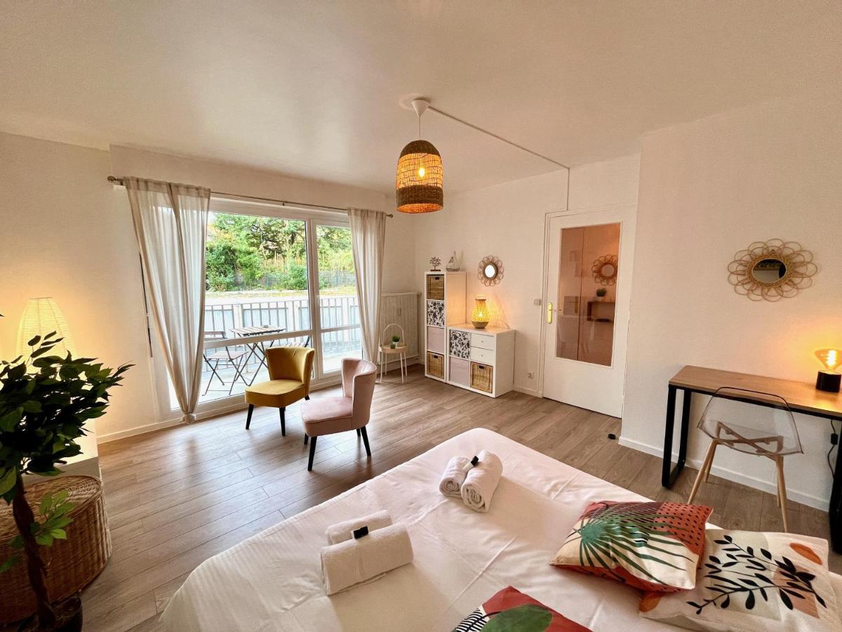 Nihal, Studio Proche Zenith Avec Parking Et Balcon ก็อง ภายนอก รูปภาพ